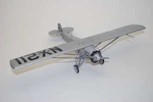 1-48 Revell Ryan NP Spirit of St Louis0001.JPG